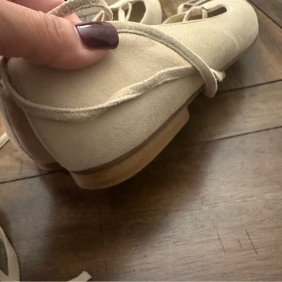 Butter Shoes Made in Italy Tan Ballerina Pointed Flats Balletcore Size 8 - Picture 7 of 12